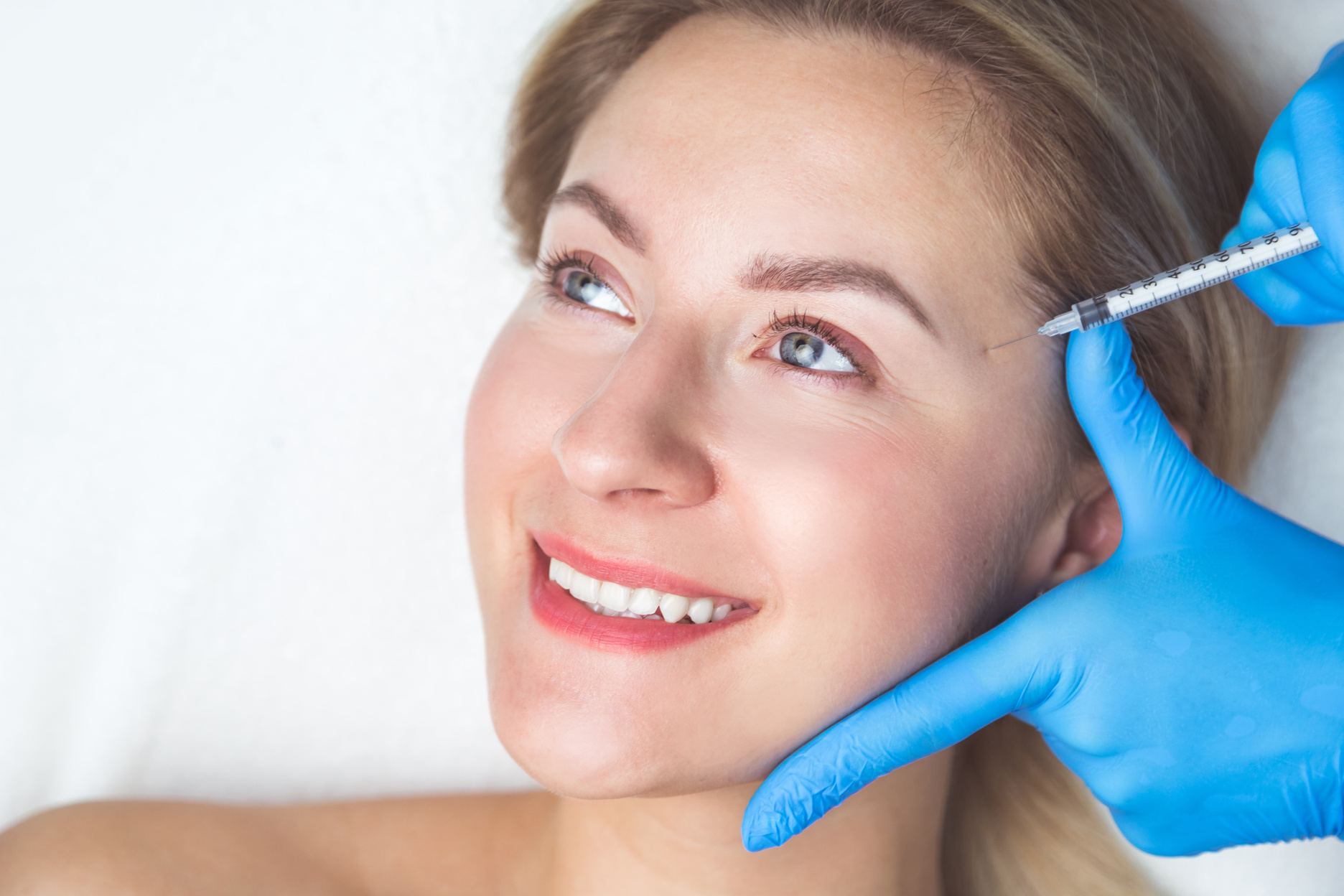 Rejuvenating Facial Injections Procedure 